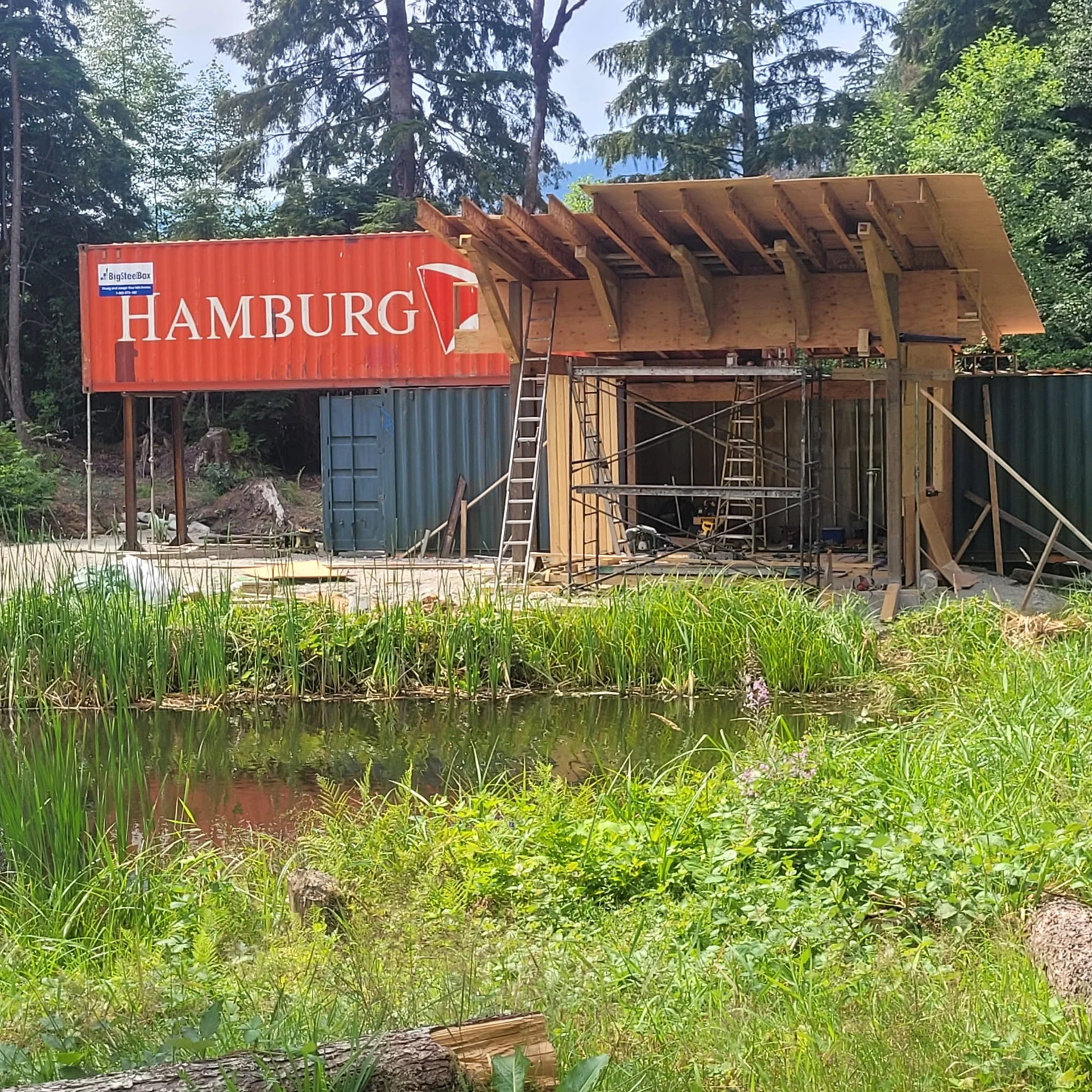 prefabuolousbuildings.com bear can